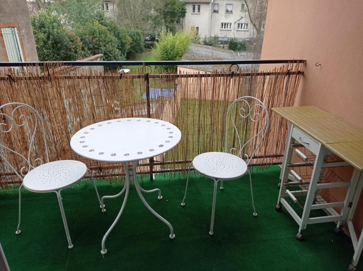Ferienwohnung Echappee Belle A Montauban - Garage Exterior foto